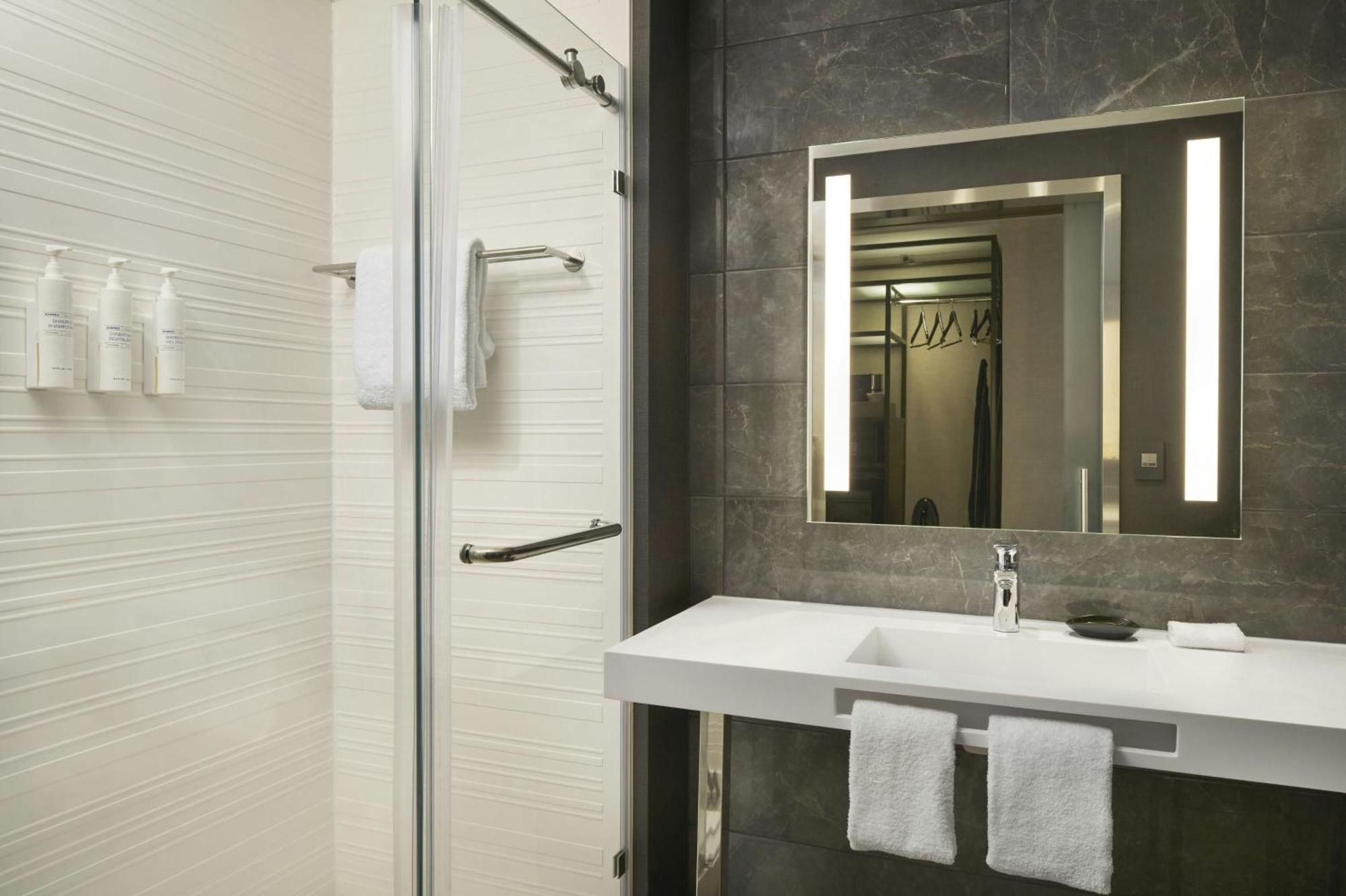 Ac Hotel By Marriott Seattle Downtown Exterior foto